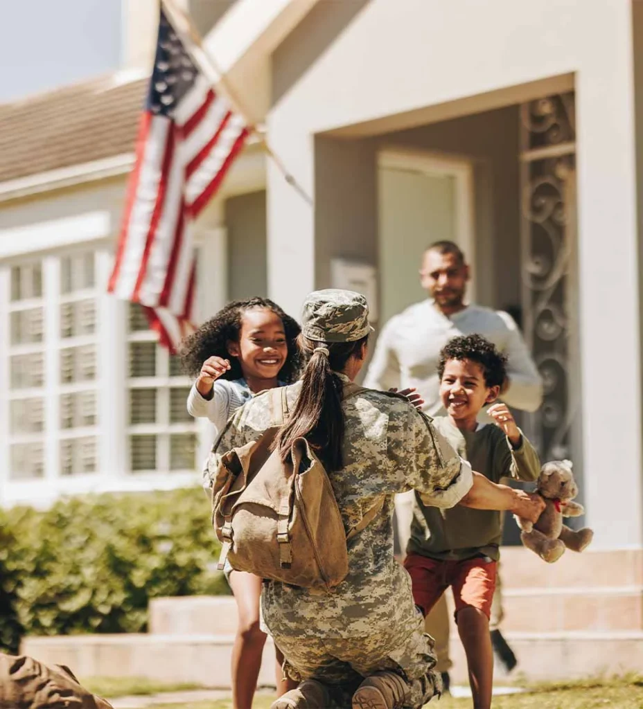 Apple Moving company moves military family