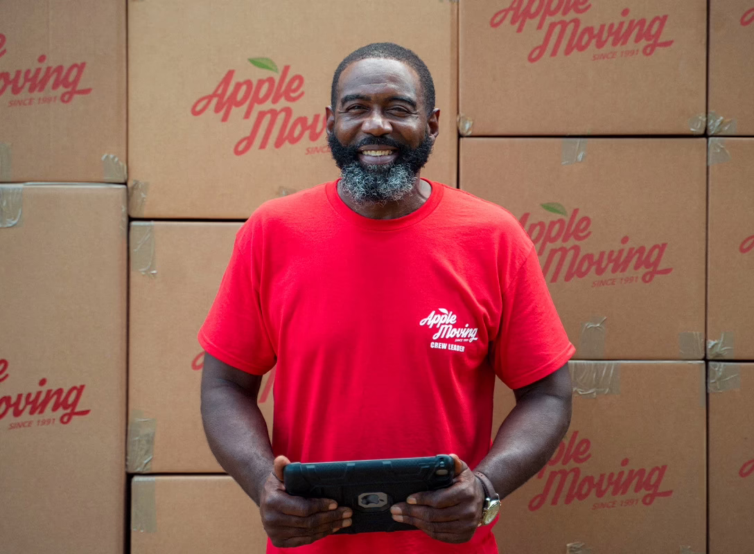 Apple Moving Support Center Employee